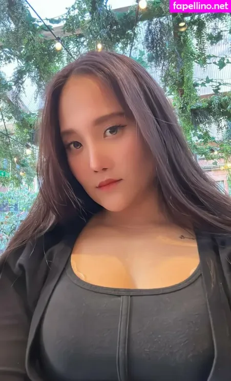 Yvonneclose Free OnlyFans Thumbnail #N7unQ24nM0
