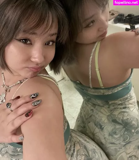Yvonnemoonie OnlyFans Thumbnail #3cVvUhiEn7