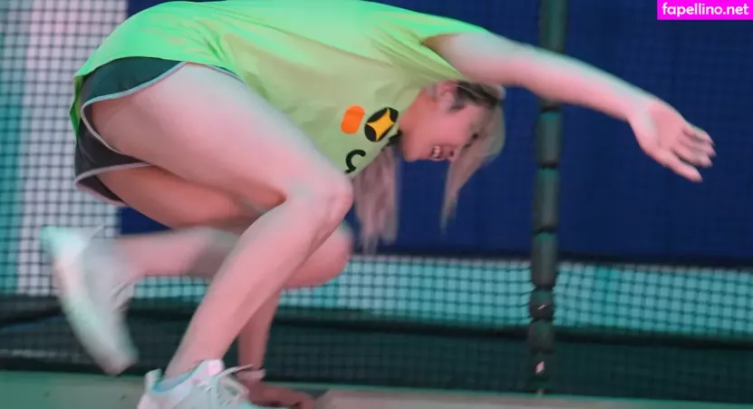 Yvonnie 1 OnlyFans Thumbnail #YJ8ef6x5Nd