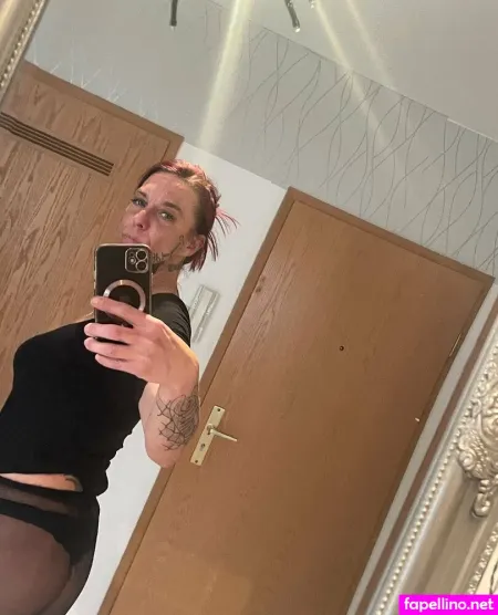 Yvonnne Main Profile Photo