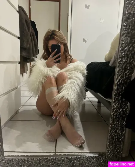 Yvslla OnlyFans Thumbnail #DTpqVDL4b1