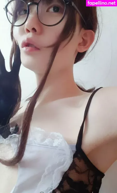 Ywzzz OnlyFans Thumbnail #Dwx8QalZIi