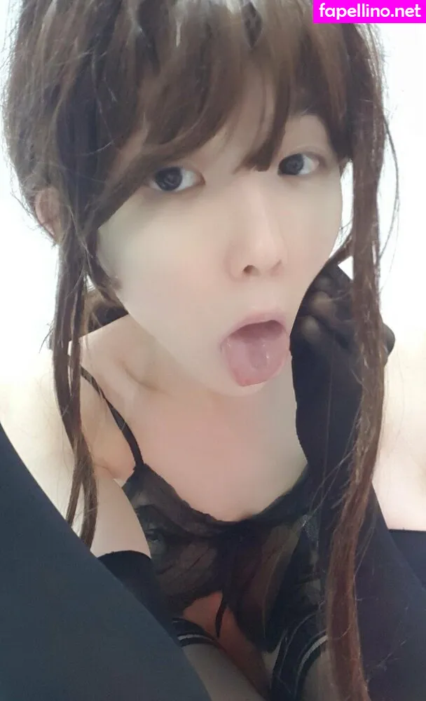 youngwoozzz, ywdryotaz, ywzzz, ywzzz_ Nude Leaked OnlyFans Photo #FRHzlSLNHX