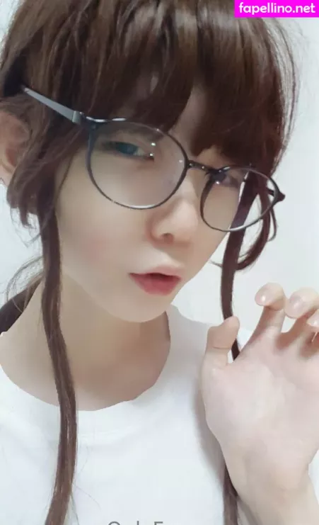 Ywzzz OnlyFans Thumbnail #GuUQO8moxS