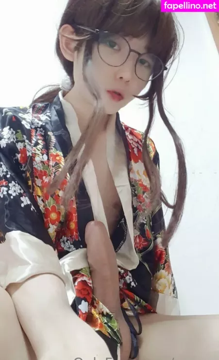 Ywzzz OnlyFans Thumbnail #NR2wbh9PLU