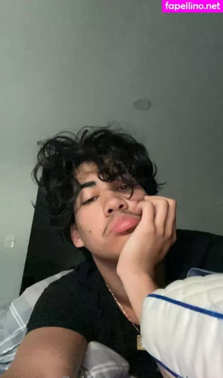 Z8buza OnlyFans Thumbnail #zv4EI1IpU6