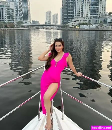 Zaara Yesmin OnlyFans Thumbnail #IB8Zc6taU7