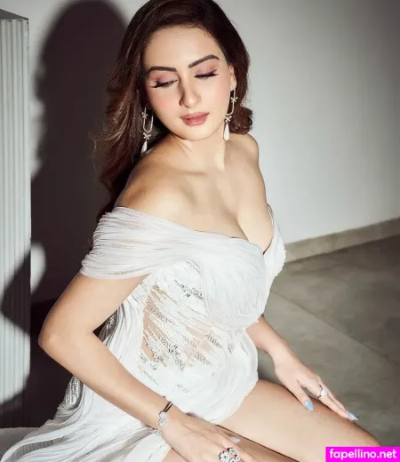 Zaara Yesmin OnlyFans Thumbnail #U5jJV3Z05M