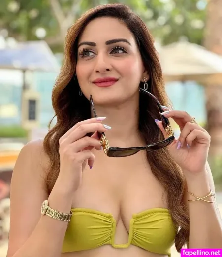 Zaara Yesmin OnlyFans Thumbnail #apOlf9CYly