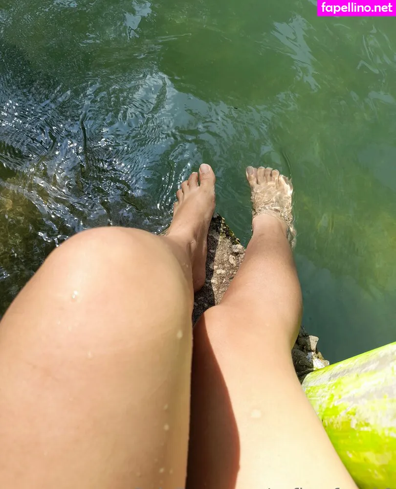 fb_0296, zafiro_feet18 Nude Leaked OnlyFans Photo #AbnFjdXZqB