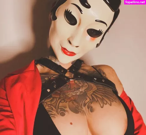 Zahra Schreiber OnlyFans Thumbnail #AeW73wVlRw