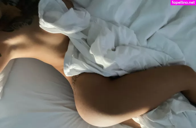 Zahra Schreiber OnlyFans Thumbnail #EJjki6o0pf