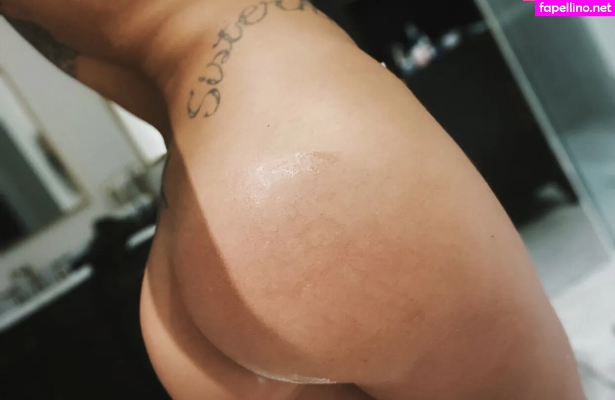 Zahra Schreiber, zahrainchains, zahraschreiberdaily Nude Leaked OnlyFans Photo #5R08IOs6YJ