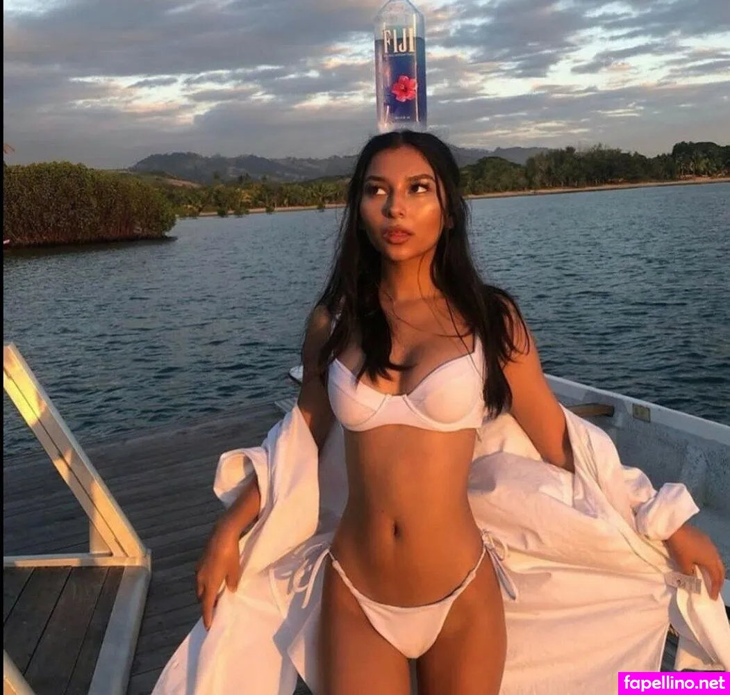 zaina.sarah, zaina_glows, zainaontoast Nude Leaked OnlyFans Photo #Tx81qlWxo0