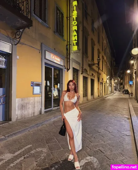 Zairahh OnlyFans Thumbnail #aDIwO7zfmr