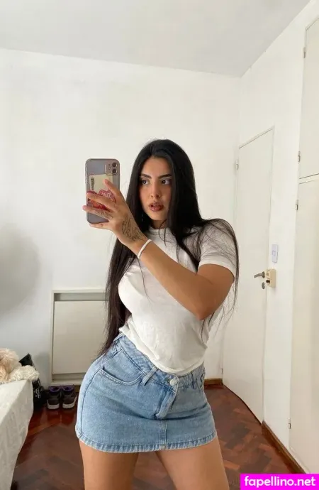 Zamiraaa22 OnlyFans Thumbnail #4pTxpjO5M1