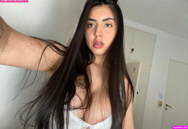 Zamiraaa22 OnlyFans Thumbnail #DVx3G5BnA3