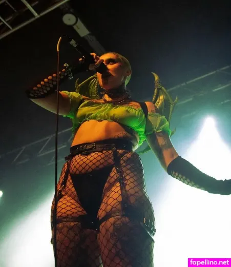 Zand OnlyFans Thumbnail #MIuAeXwKVD