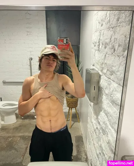 Zanderhodgson OnlyFans Thumbnail #NCeFNoHB2m