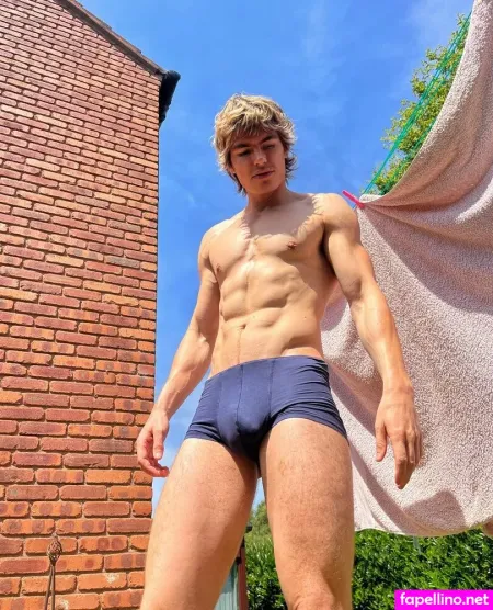 Zanderhodgson OnlyFans Thumbnail #rWJu8DQmFs