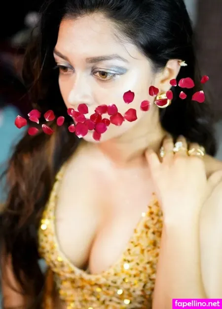 Zandielovely OnlyFans Thumbnail #R7RW7dXvGA