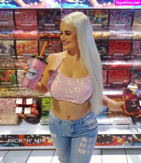 Zandra May OnlyFans Thumbnail #Xp9xEfvbUs