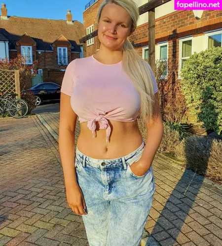 Zandra May OnlyFans Thumbnail #oUmyN92Mgm