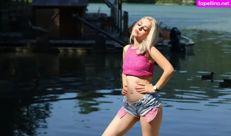 Zanet Breski OnlyFans Thumbnail #ULOjCcWkz8