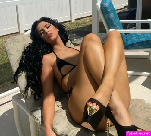 Zapressa Zapata OnlyFans Thumbnail #4AxvcJvVUb