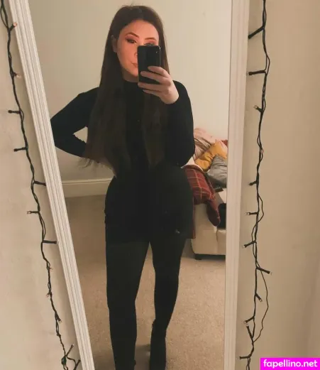 Zara 1 OnlyFans Thumbnail #bIxskPsLK9