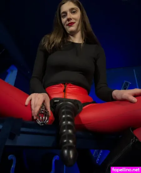Zara Bizarr OnlyFans Thumbnail #D5k109yOAp