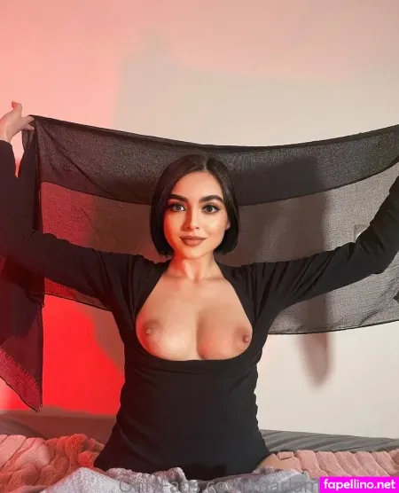 Zara Dar 1 OnlyFans Thumbnail #2F4Jf40gIW