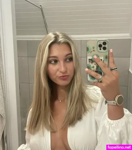 Zara Deere OnlyFans Thumbnail #lsID1B1x4N