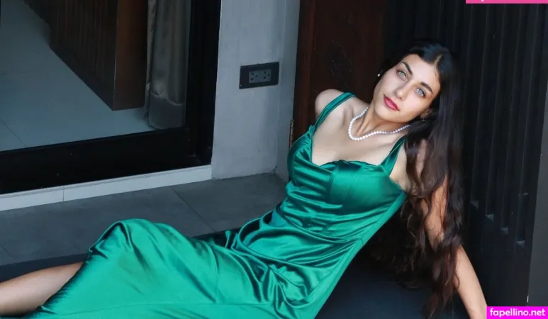 Zara Kiri OnlyFans Thumbnail #A60roBkxWi