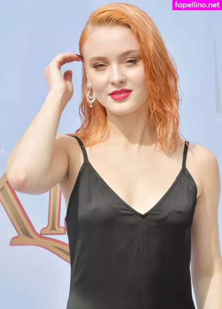 Zara Larsson OnlyFans Thumbnail #r0x5jcY8o6