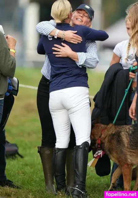 Zara Phillips OnlyFans Thumbnail #l2MHU4JuvC