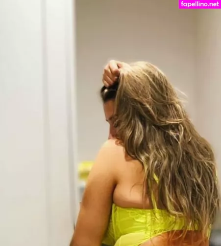 Zara Zahir OnlyFans Thumbnail #6pkEpc3gMp