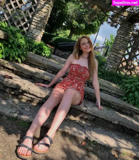 Zaraczellmer OnlyFans Thumbnail #Z9I6p2rH17