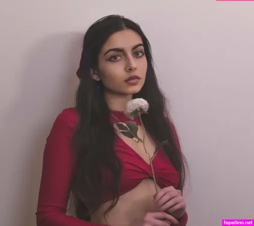 Zaradar Tv OnlyFans Thumbnail #6K3caLb9Mw