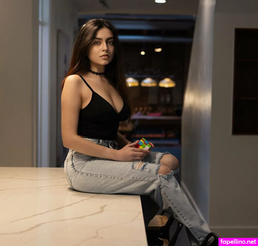 zara.darz, zaradar.tv Nude Leaked OnlyFans Photo #Jn3M81HQP3