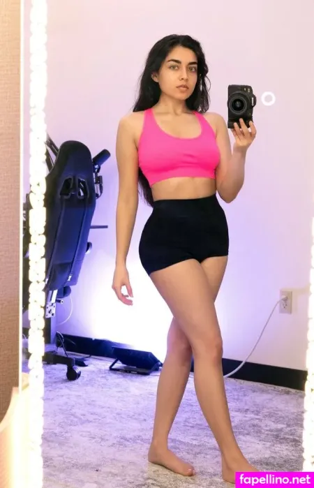 Zaradar Tv OnlyFans Thumbnail #uhbtSK67up