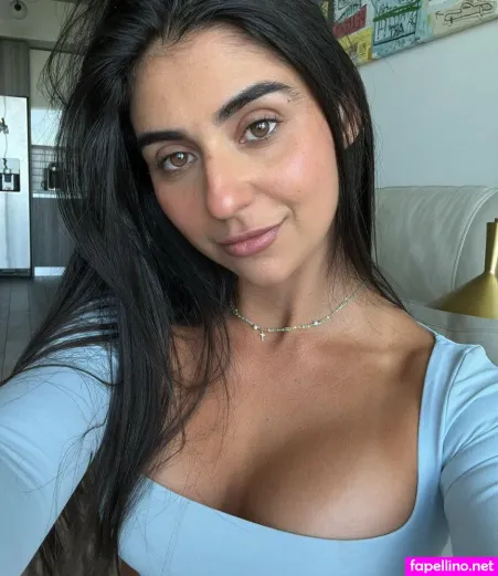 Zarafoxs OnlyFans Thumbnail #SGE8zk43fh