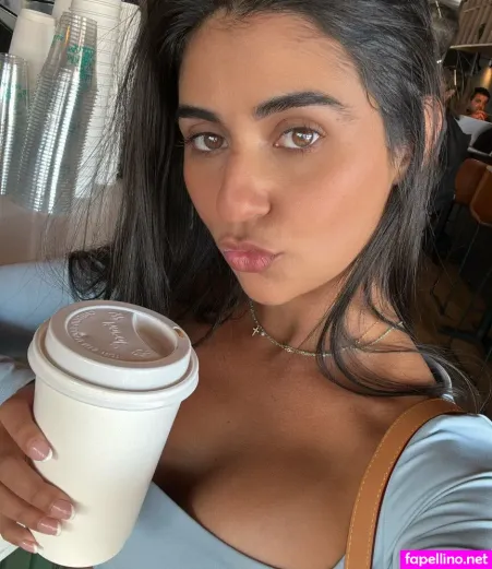 Zarafoxs OnlyFans Thumbnail #zvHQUd32xi