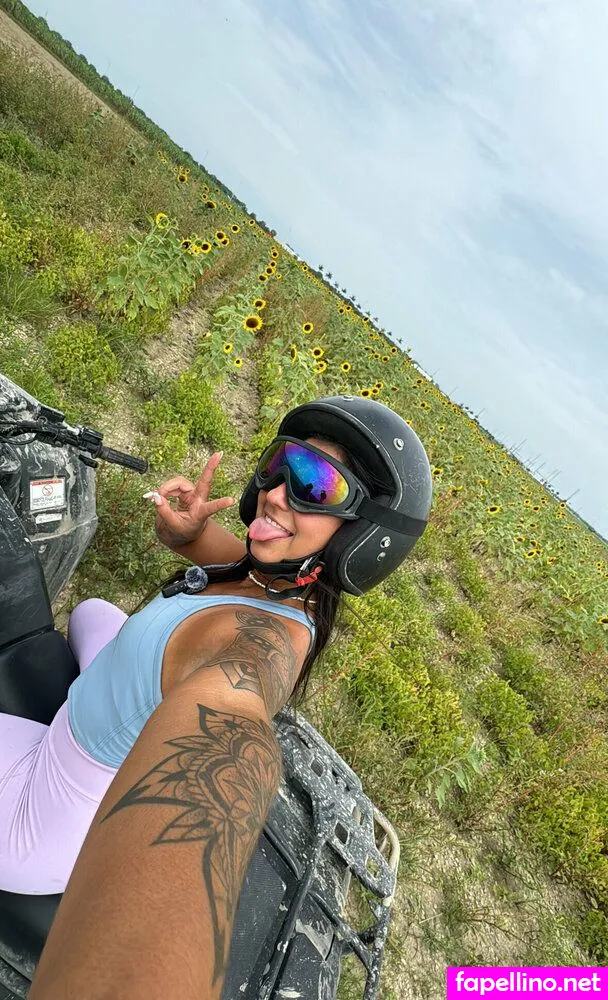 zarafoxxyy, zarafoxy Nude Leaked OnlyFans Photo #HX4oHhm54b