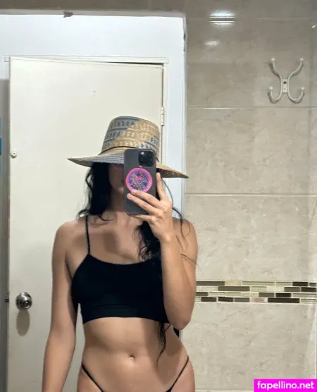 Zarahlynch OnlyFans Thumbnail #iNwJDj3V6E