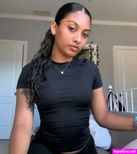 Zaza OnlyFans Thumbnail #LGqrAX3ak5