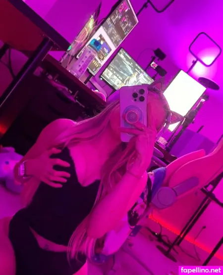 Zazabunni OnlyFans Thumbnail #8r4St1oERl