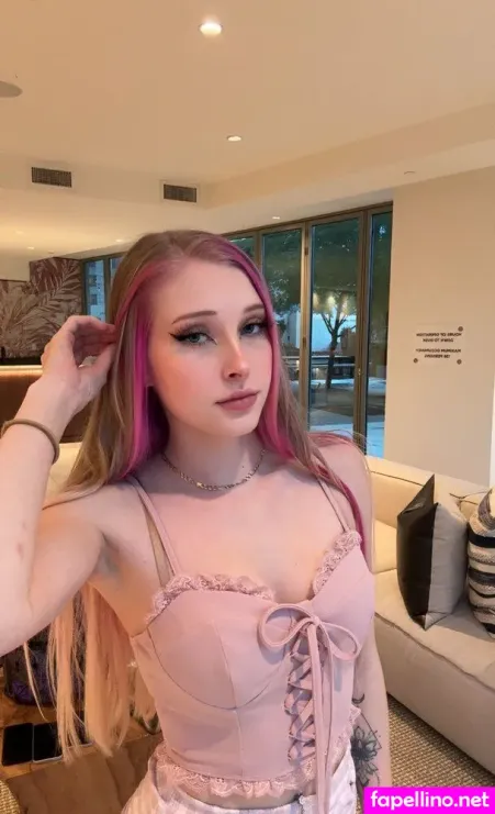 Zazabunni OnlyFans Thumbnail #t1A0SHIoz7