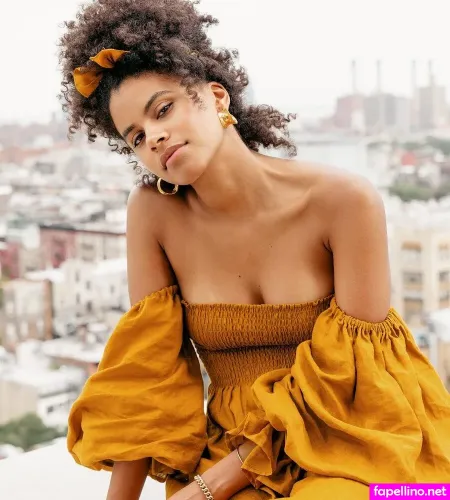 Zazie Beetz OnlyFans Thumbnail #3vtTXX3W2h