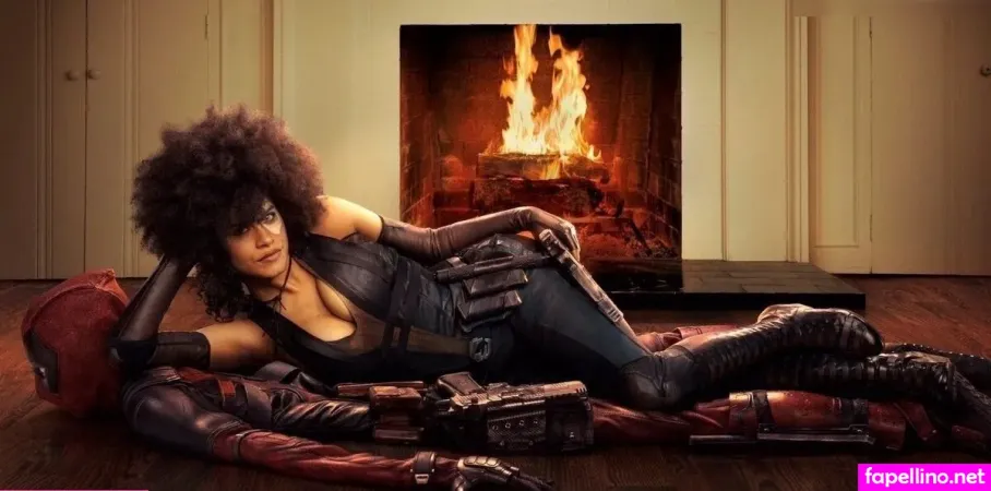 Zazie Beetz OnlyFans Thumbnail #5wS0iMeiNF